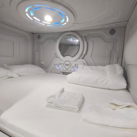 Just Hostel Capsules Alicante Exterior foto