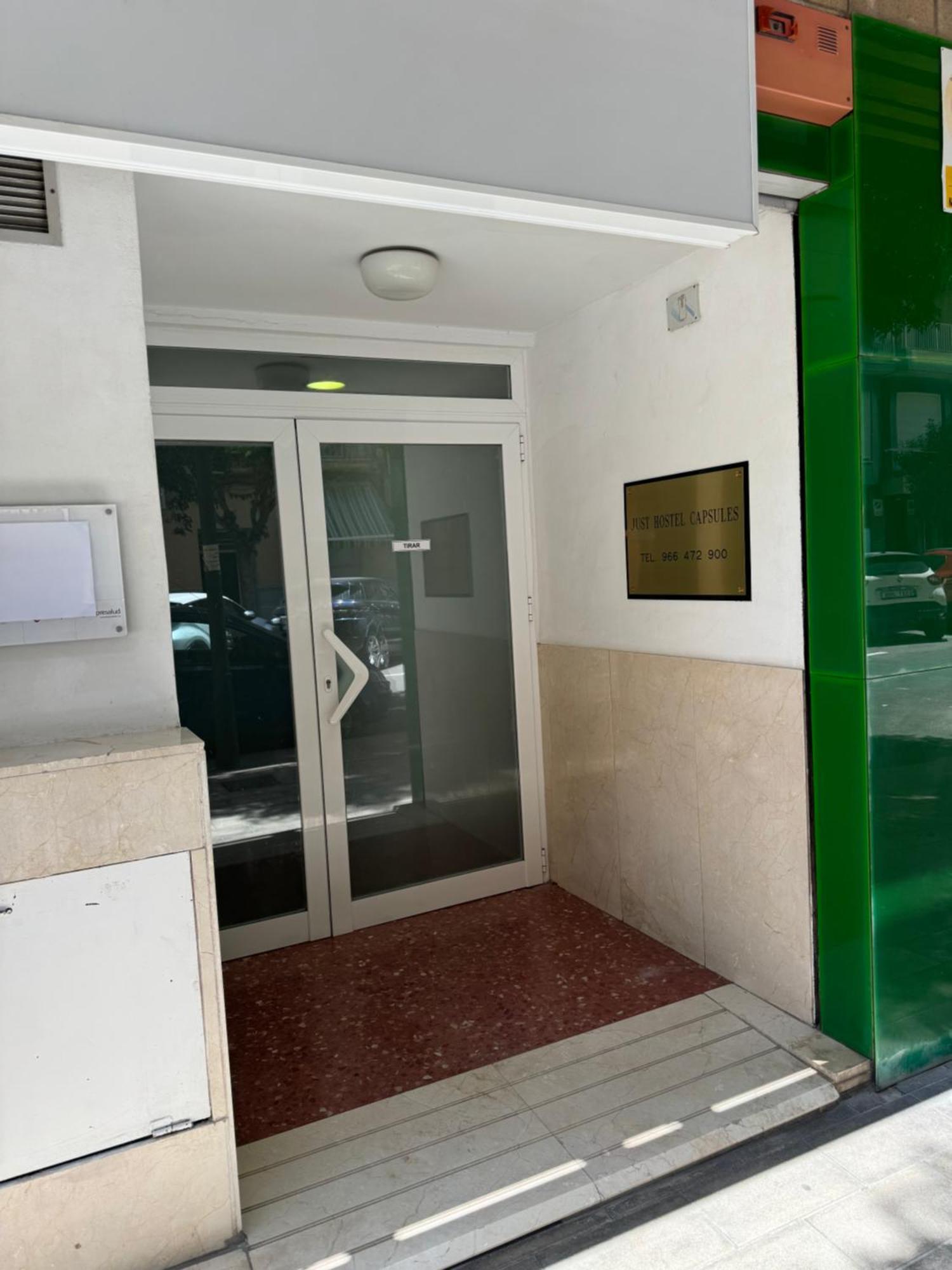 Just Hostel Capsules Alicante Exterior foto